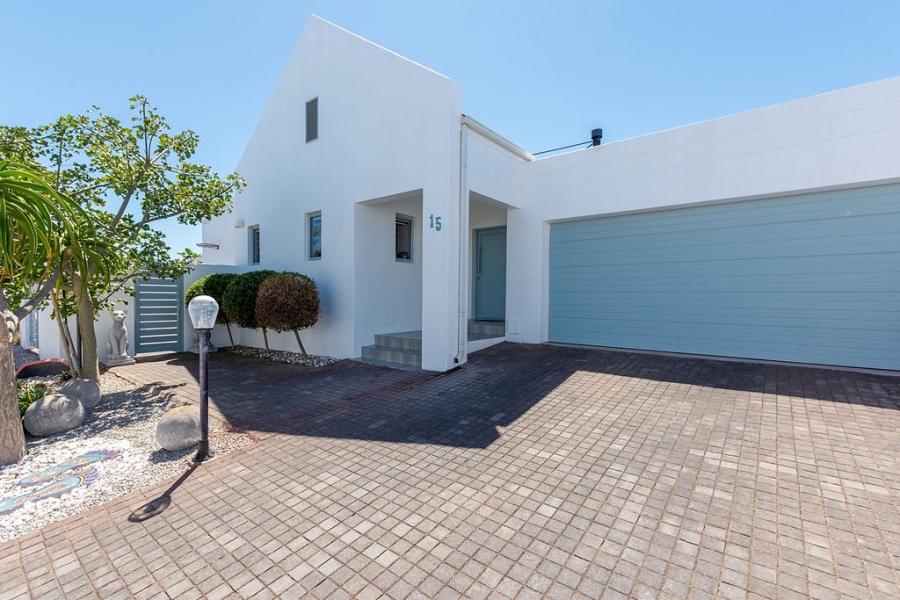 3 Bedroom Property for Sale in Blue Lagoon Western Cape